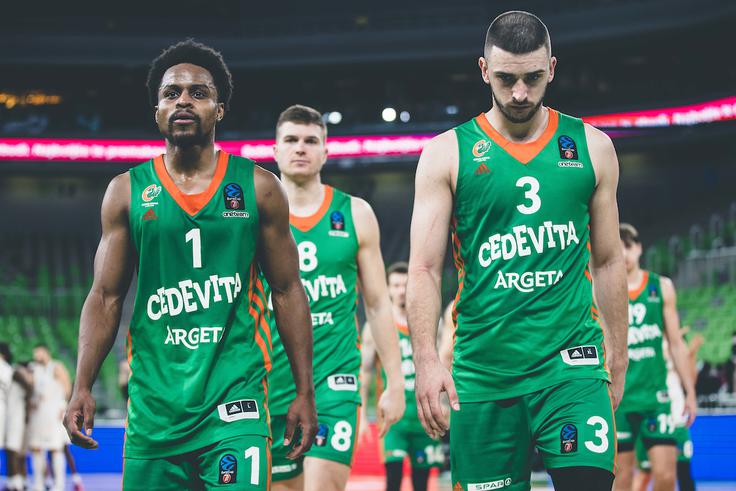 Poklapani obrazi košarkarjev Cedevite Olimpije po domačem porazu proti Cluju | Foto: Grega Valančič/Sportida