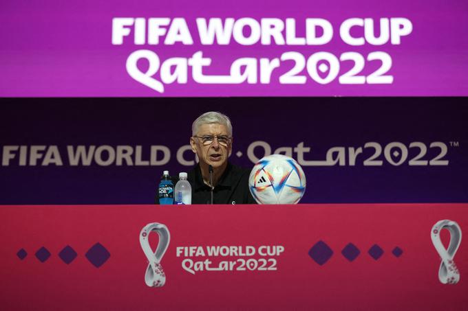 Arsene Wenger je potrdil, da se Fifa odloča med tremi možnostmi za tekmovalni sistem na SP 2026. | Foto: Reuters