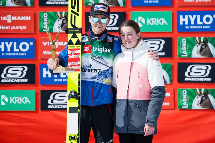 Zmagovalec Daniel Huber in Tjaša Vreš. | Foto: www.alesfevzer.com