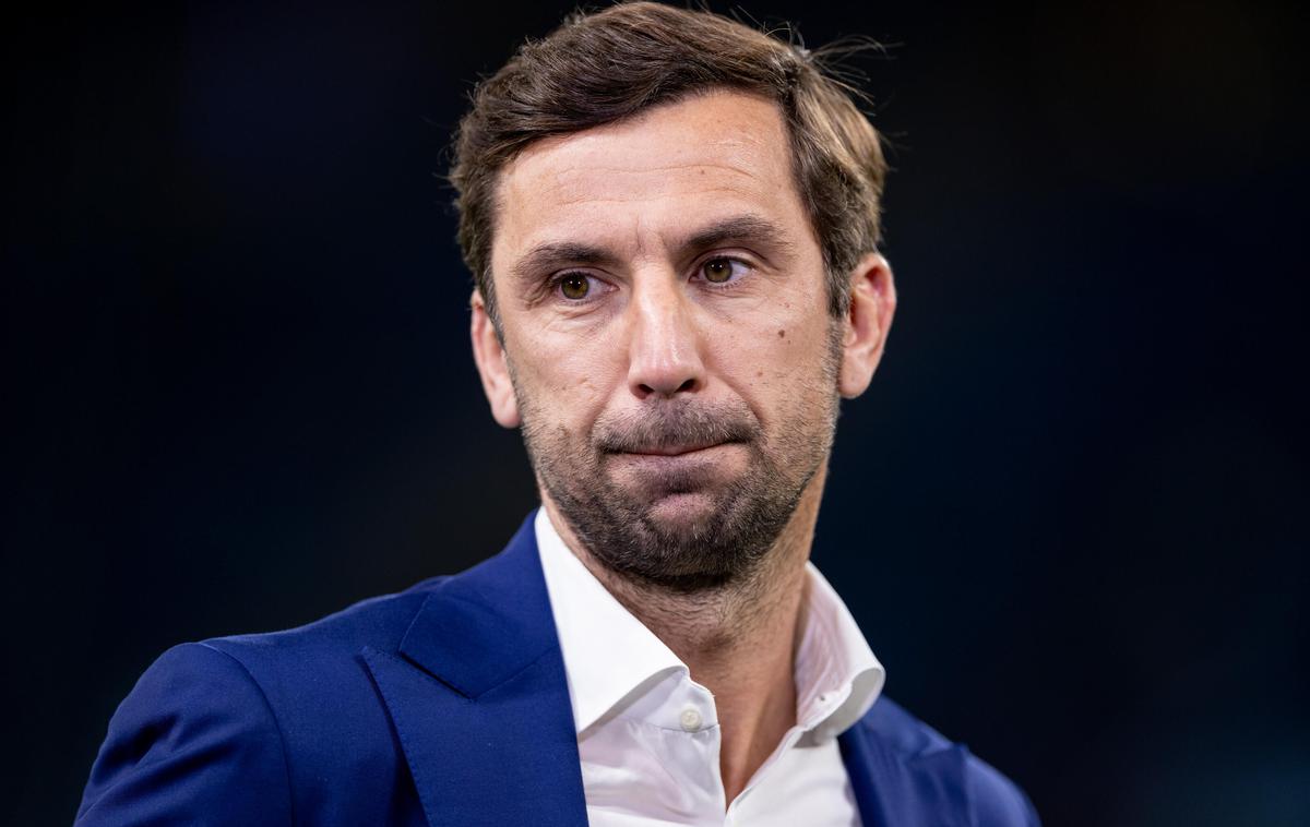 Darijo Srna | Darijo Srna spada med najboljše hrvaške nogometaše tega stoletja. Po koncu igralske kariere se je oprijel vloge direktorja, tako da skrbi za kadrovsko politiko pri Šahtarju. V zadnjih tednih je tako še kako prisoten v Sloveniji. | Foto Guliverimage