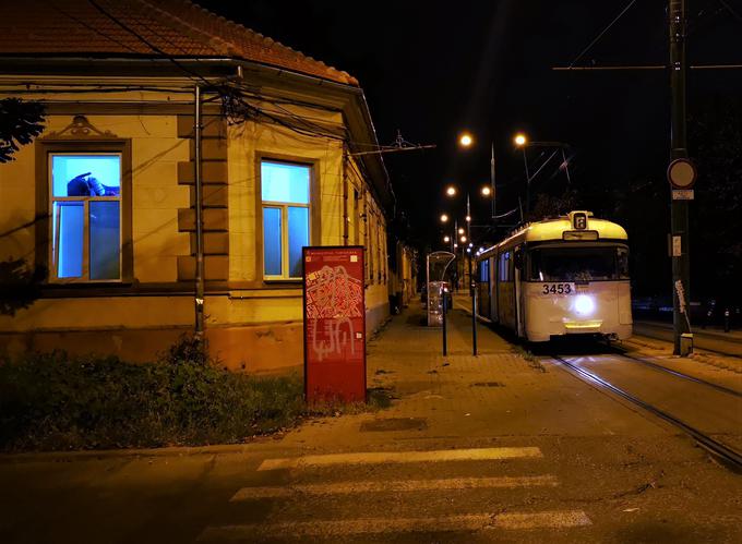 Tramvaji so v romunskih mestih še pomembno sredstvo javnega prevoza. | Foto: Gregor Pavšič