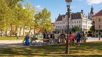 Kdo res vodi po Sloveniji?