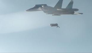 Rusija razvija poceni in uničujoče bombe z dosegom 400 kilometrov