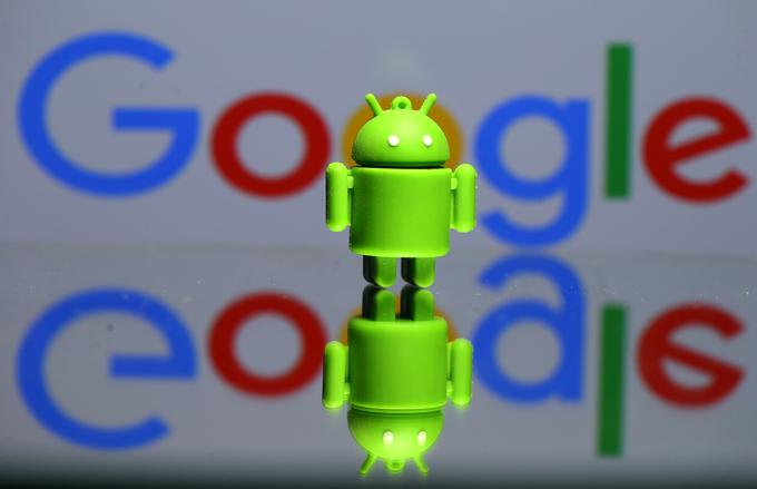 Zeleni robotek Bugdroid, maskota Androida že od vsega začetka, je danes ena najbolj prepoznavnih podobic v svetu tehnologije.  | Foto: Reuters