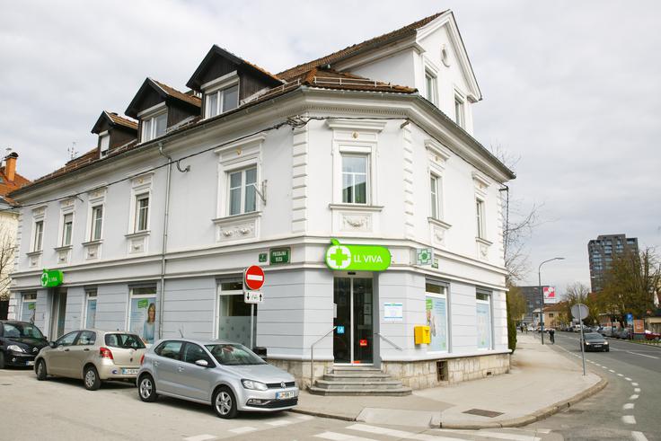 V Lekarni Ljubljana pričakujejo, da bodo enote danes postopoma začele v polnem obsegu izdajati zdravila. | Foto: 