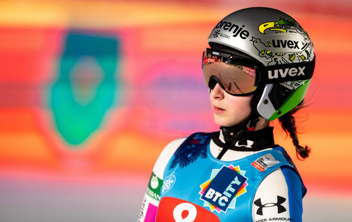Nika Prevc | Nika Prevc je postala mladinska svetovna prvakinja. Slovensko bero odličij je obogatila Taja Bodlaj na drugem mestu. | Foto Guliverimage