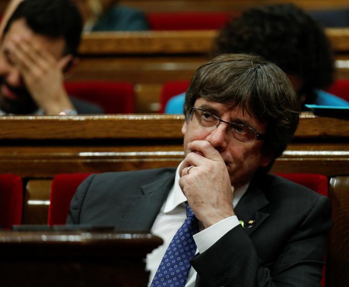 Katalonski parlament bo danes začel razpravo o imenovanju predsednika regije. Nekdanji predsednik Carles Puigdemont, ki v Nemčiji čaka na odločitev o izročitvi Španiji, se je položaju odpovedal in zanj predlagal Quima Torro. | Foto: Reuters