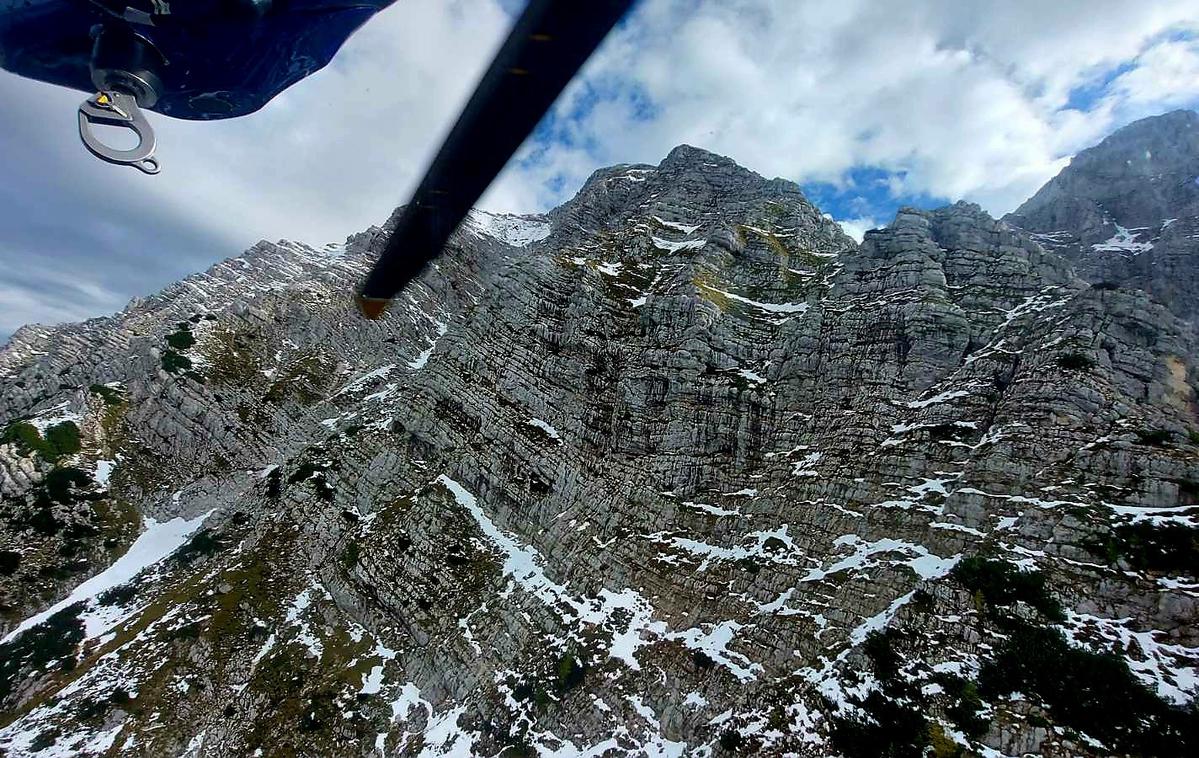 Nesreča | Pohodnik je zaradi hudih telesnih poškodb na kraju umrl.  | Foto PU Kranj