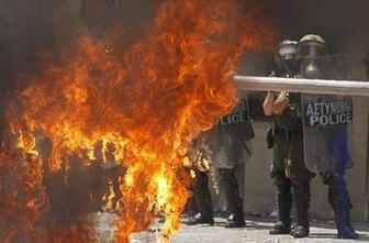 Generalna stavka ohromila Grčijo