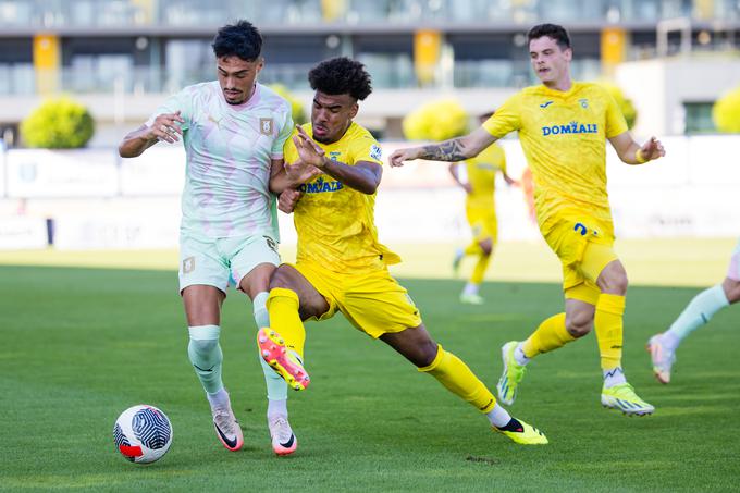 Olimpija in Domžale sta se razšla brez zadekov. | Foto: Grega Valančič/www.alesfevzer.com