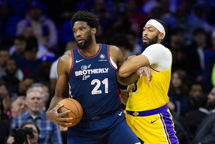 Joel Embiid je dosegel šesti trojni dvojček v karieri. | Foto: Reuters