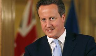 Britanski premier bi izsilil glasovanje EU o Junckerju