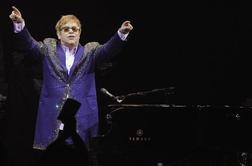 Video: Elton John svoj kitajski koncert posvetil oporečniku Ai Weiweiu