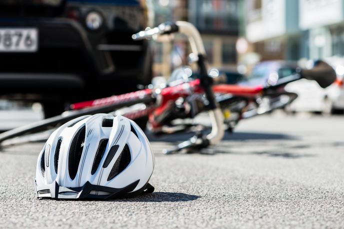 Kolesar nesreča | Kljub takojšnji prvi pomoči je kolesar na kraju nesreče umrl.  | Foto Shutterstock