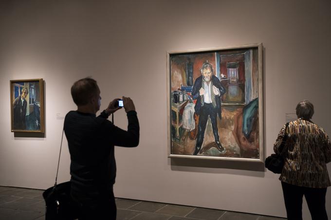 Mnogi se strinjajo, da ni pravila, kako naj posameznik raziskuje umetnine muzeja. | Foto: Getty Images