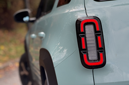 Nekoč pravi ljudski avto, danes pa? Po tisoč kilometrih vemo marsikaj. #foto