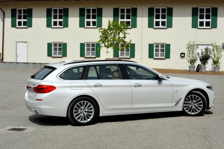 Zanimiv nov detajl vozil BMW so reže za zrak za sprednjimi kolesi.  | Foto: Jure Gregorčič