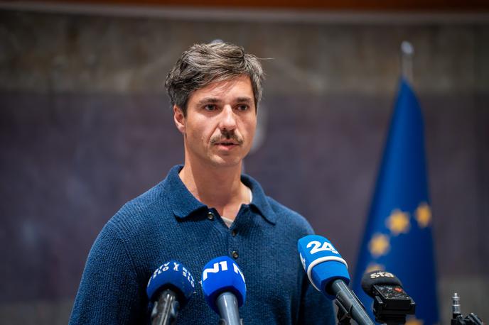 Luka Mesec | Iz objavljenega dokumenta je razvidno, da so rezultati toksikoloških preiskav negativni, test pa je Luka Mesec opravil 18. septembra na Inštitutu za sodno medicino. | Foto STA