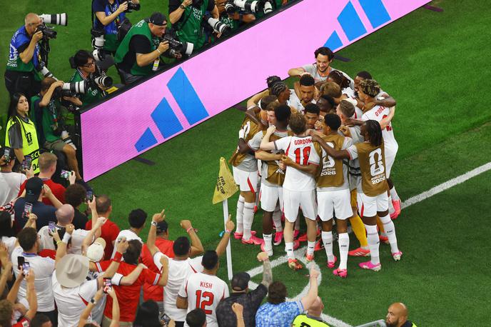 SP 2026: Anglija - Hrvaška | Angleži so prvenstvo odprli z zmago nad Hrvaško, dva gola je prispeval Harry Kane. | Foto Reuters