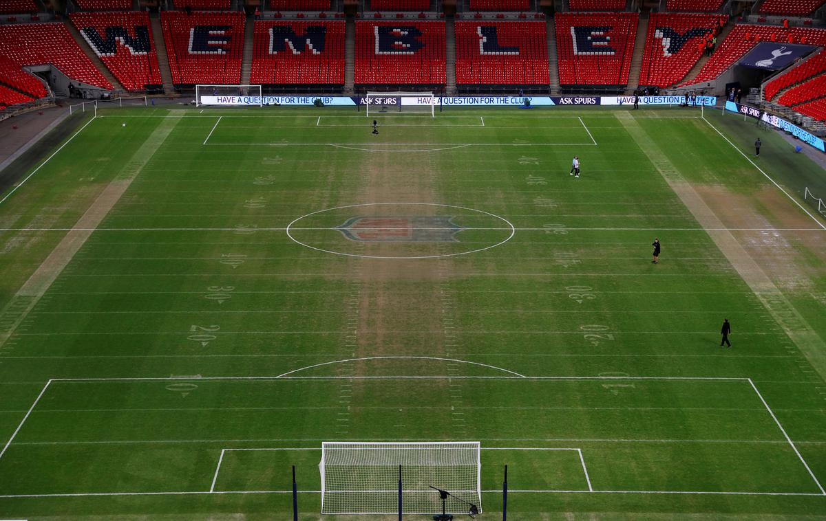 Wembley | Tottenham in Manchester City sta se pomerila na razritem Wembleyju. | Foto Reuters