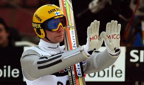 Brez milosti: Ahonen o sinovi usodi in "grehih očetov"