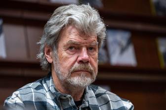 Reinhold Messner pri 82 letih na skali, kjer je prvič videl Nanga Parbat