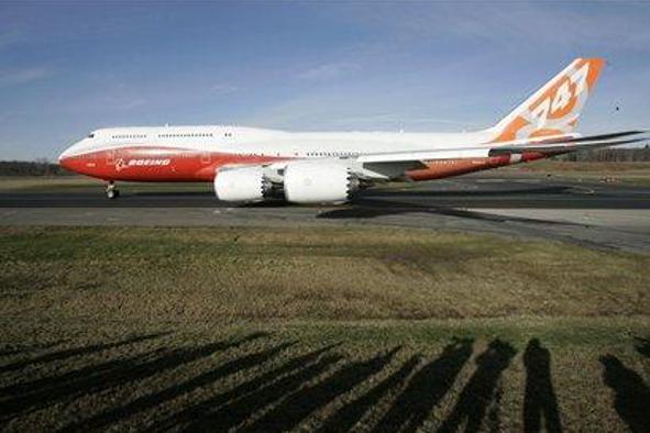 Prihaja največje Boeingovo letalo - model 747-8