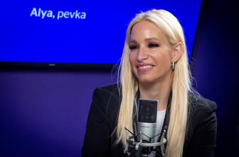 Alya: Hvaležna sem medijem, da so spoštovali mojo zasebnost #Spotkast