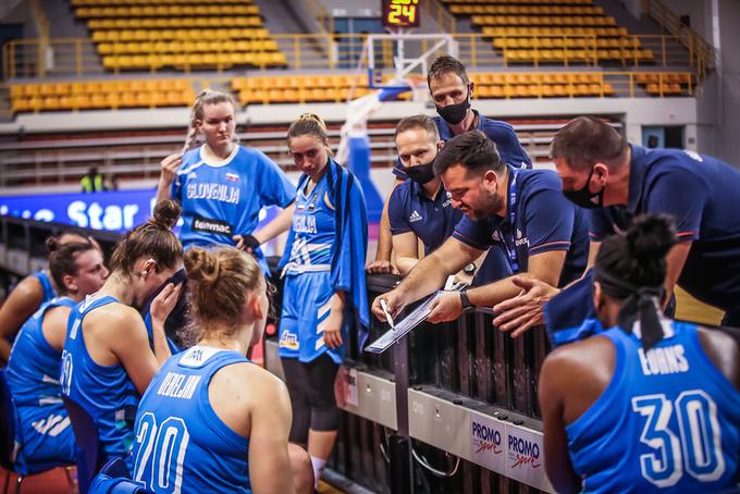 Selektor Grgić: "Tu na Kreti smo potrdili, da ima slovenska ženska košarka velik potencial in da je pred njo še veliko svetlih trenutkov."  | Foto: FIBA