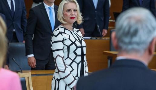 Slovenska oblikovalka o stilu Urške Klakočar Zupančič: "To ni luksuz"