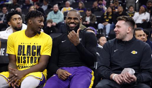 LeBron James na radarju štirih ekip