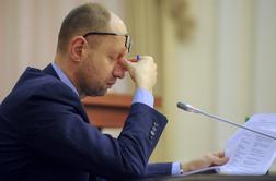 Ukrajinski premier Arsenij Jacenjuk odstopil