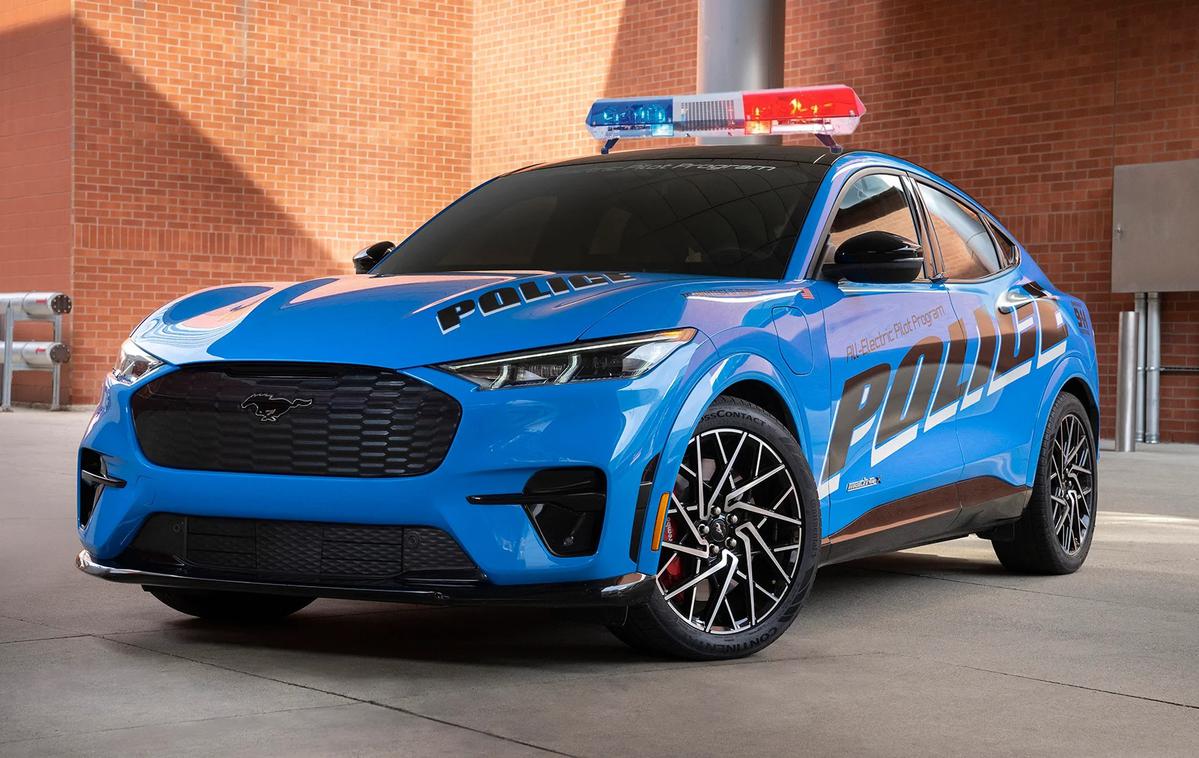 Ford mustang mach-e | Ford že tovarniško ponuja tudi policijsko nadgradnjo modela mach-e. To možnost bodo izkoristili tudi v New Yorku, kjer so naročili 184 teh modelov, ki jih bodo med drugim uporabljali tudi policisti. | Foto Ford