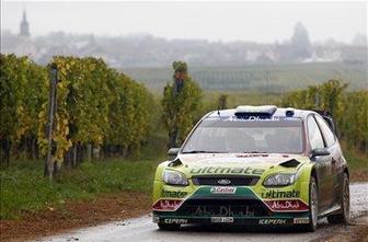 Ford zadovoljen z asfaltnim testom