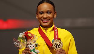 Olimpijska prvakinja Rebeca Andrade zaradi zdravja opustila parter
