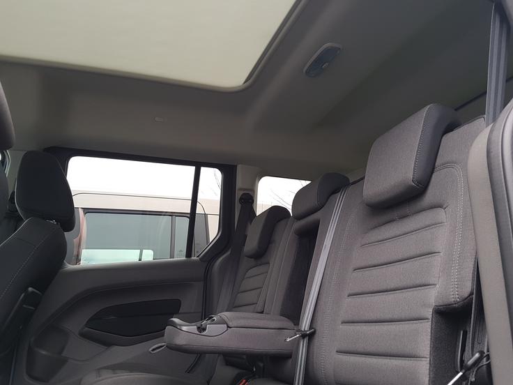 Ford transit tourneo | Foto: Gregor Pavšič