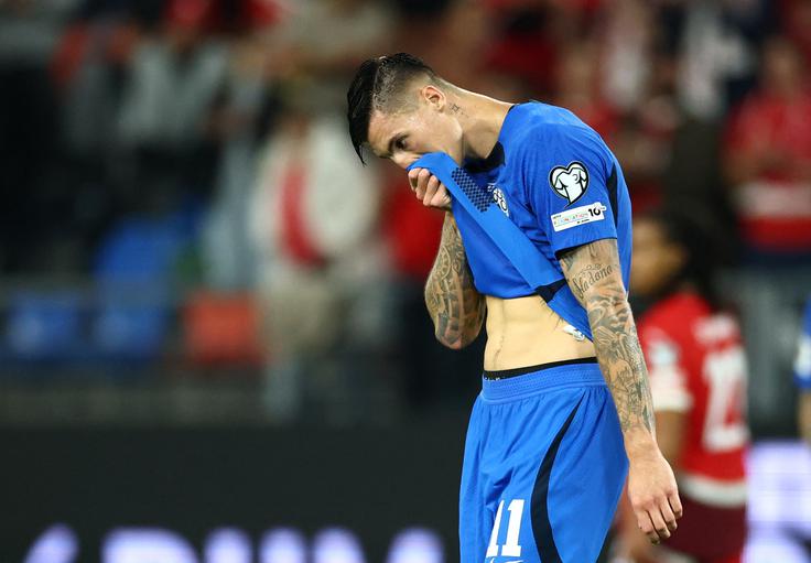 Razočarani Benjamin Šeško. | Foto: Reuters