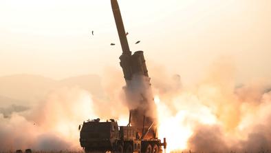 Pjongjang prvič po nastopu Bidna izstrelil raketi