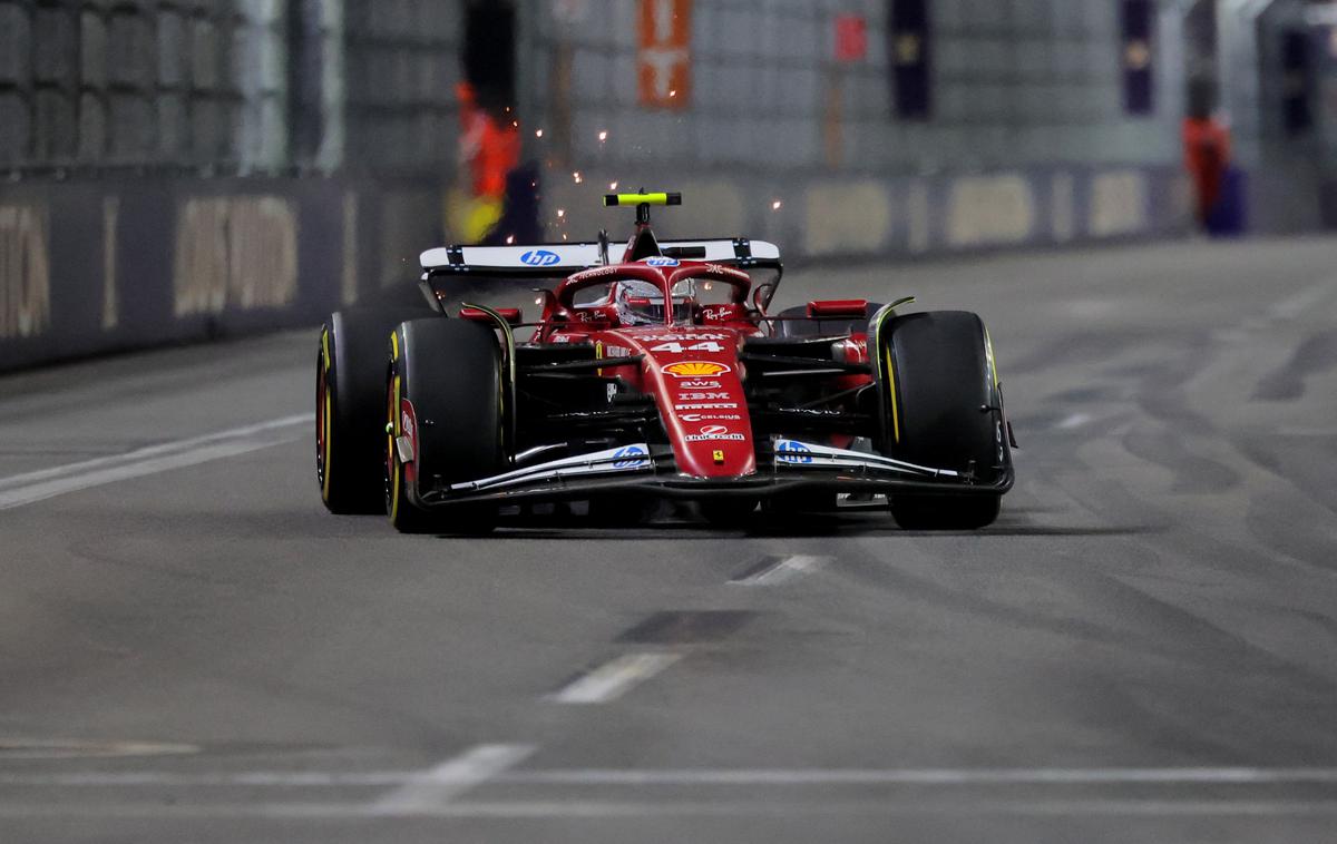 Las Vegas Lewis Hamilton Ferrari | Lewis Hamilton je v cilj VN Las Vegasa pripeljal na desetem mestu. | Foto Reuters