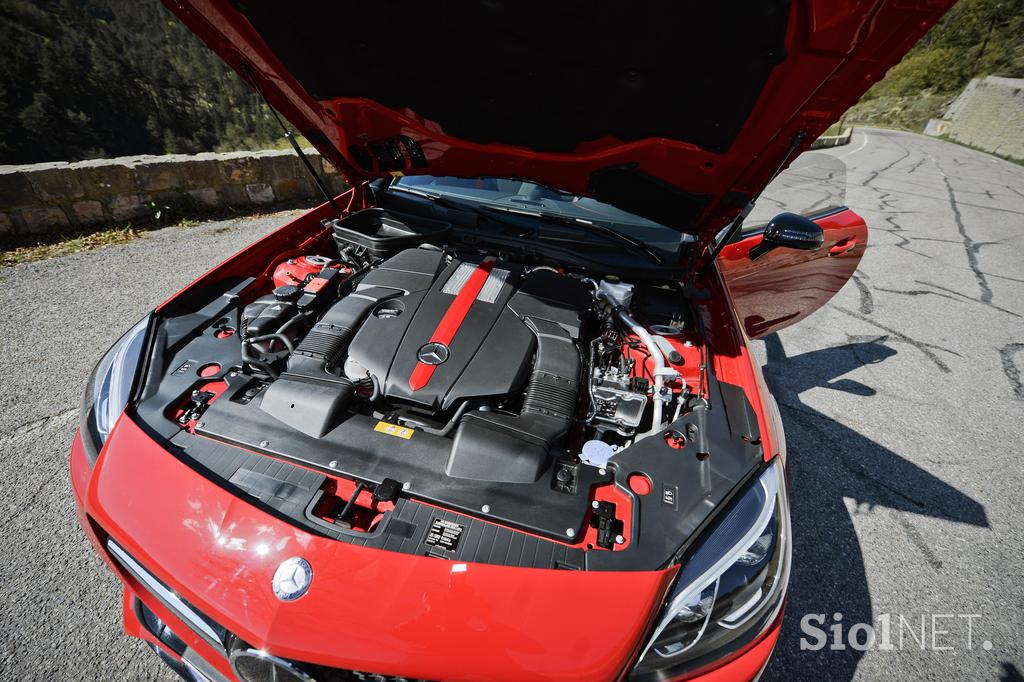 Mercedes SLC - prva vožnja prenovljenega roadsterja