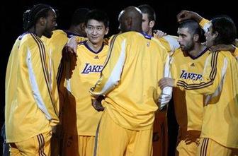 LA Lakers premočni tudi za Utah