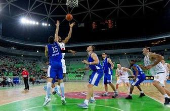 Oslabljena Olimpija navdušila s požrtvovalnostjo