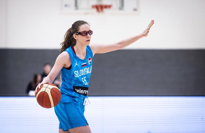 slovenska ženska košarkarska reprezentanca | Foto: Vid Ponikvar/Sportida