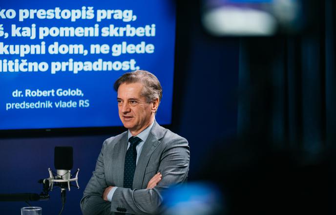 Golob: Slovenci imajo danes več denarja na računu kot pred štirimi leti