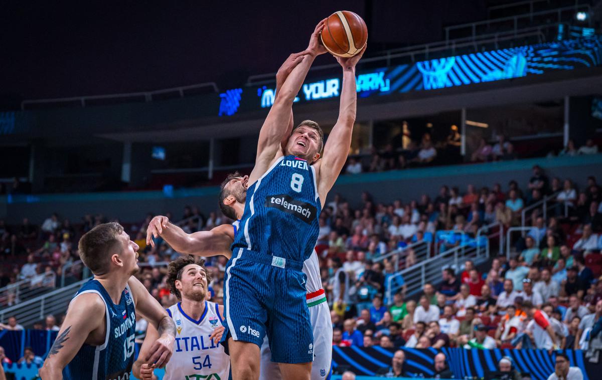 Edo Murić slovenska košarkarska reprezentanca | Slovenski košarkarji se bodo danes ob 20.00 v Rigi z Nemčijo pomerili za polfinalno vstopnico. | Foto FIBA
