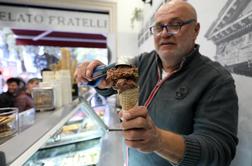 Brezplačni sladoled za vse: banjice so želeli izprazniti do konca #video #foto