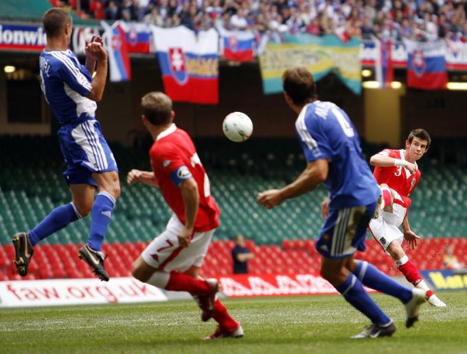 Zanimivo je, da je Bale kot 17-letni reprezentant dosegel prvi reprezentančni gol ravno proti Slovaški in to iz ... prostega strela! | Foto: 