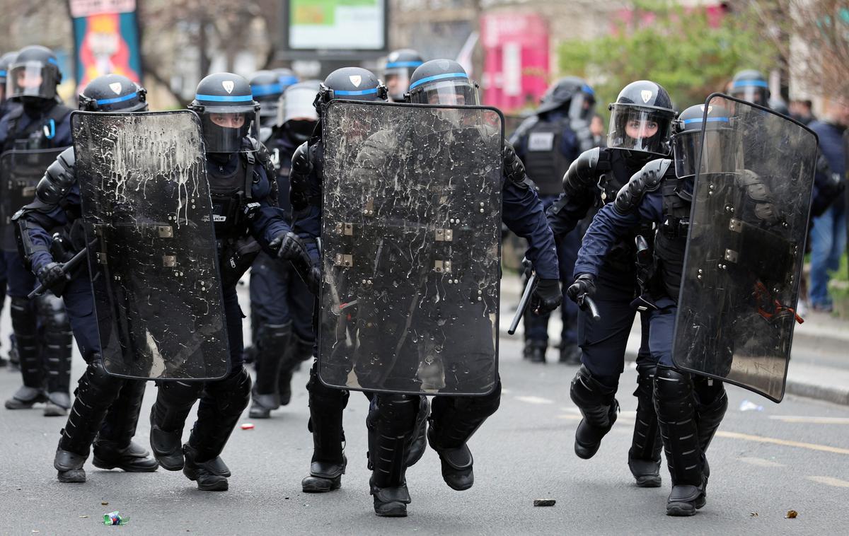 Francija protesti | Francoska policija je imela tudi danes polne roke dela s protestniki. | Foto Guliverimage