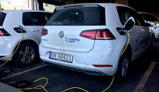 Norveški šok: Tretjina prodanih avtov že električnih