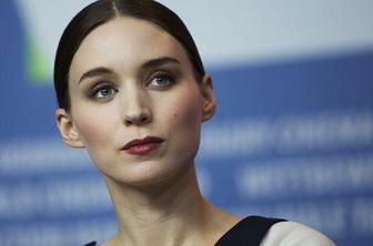 Rooney Mara: sramežljivo dekle z zmajskim tatujem